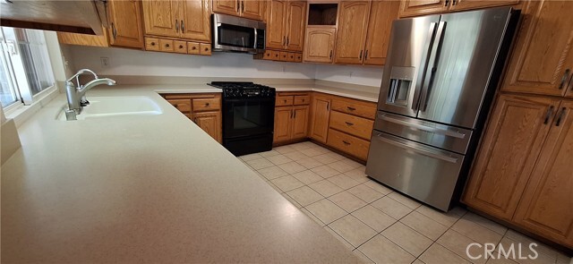 Foto del edificio - 1704 Hampshire Ct