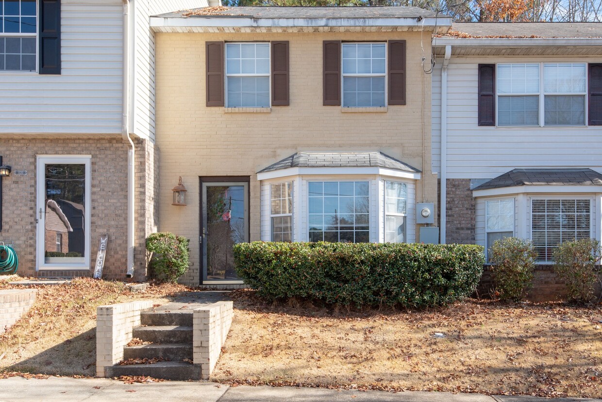 Primary Photo - Shelton Mill Townhouse