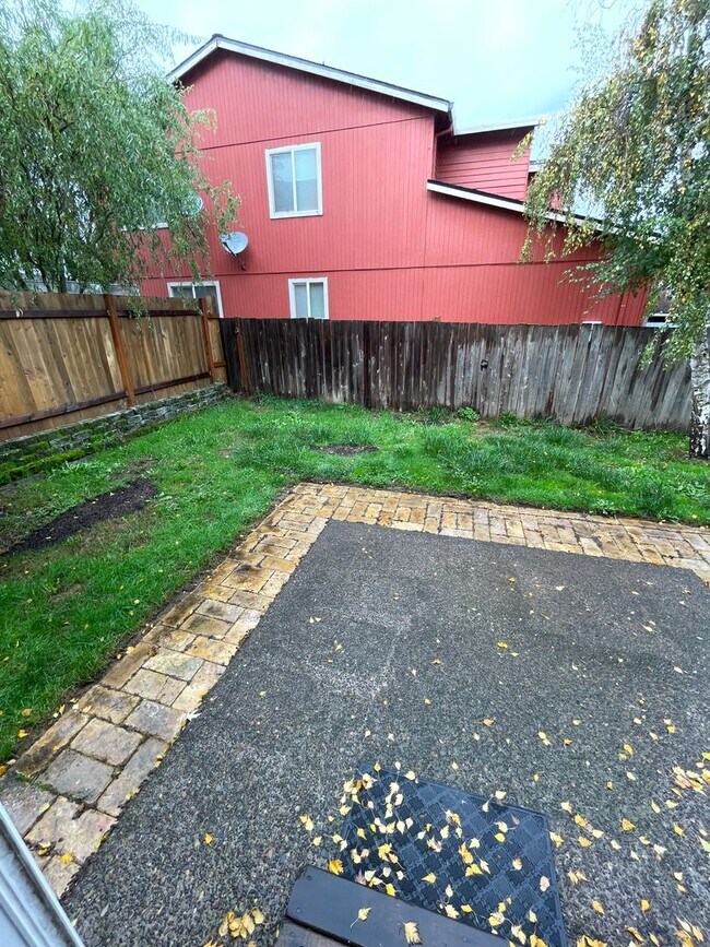 Foto del edificio - Great Home in Beaverton with lots of space
