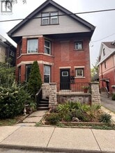 Building Photo - 133 Stinson St