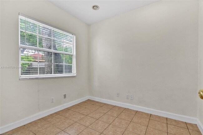 Foto del edificio - 1510 SW 19th Ave