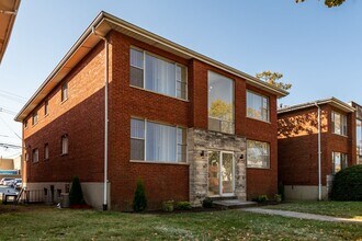 Interior Photo - Lindenwood Heights