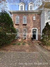 Building Photo - 9642 Longstone Ln
