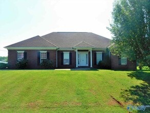 Building Photo - 108 N Star Dr