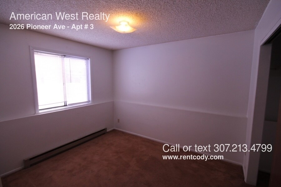 Primary Photo - 2026 Pioneer Ave