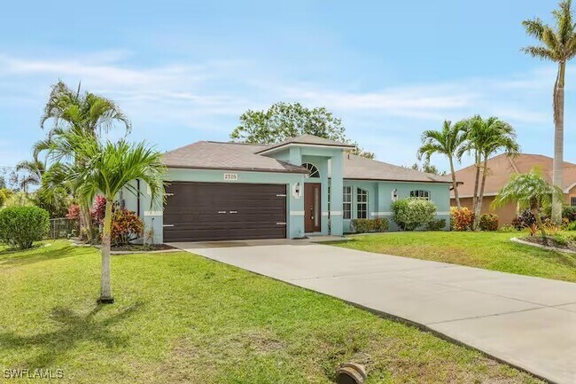 Foto del edificio - 2705 SW 11th Pl