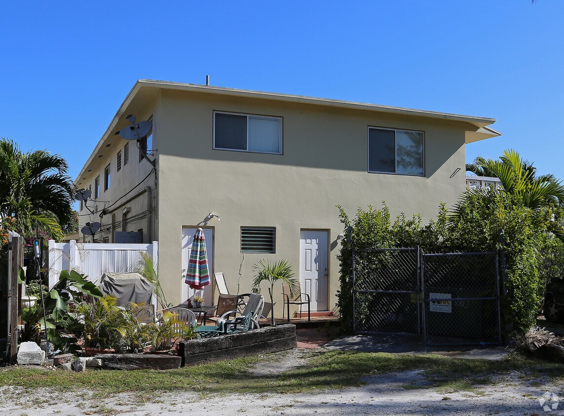 Foto del edificio - Hemingway at Wilton Manors