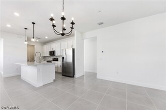 Building Photo - 19226 Hinkley Dr