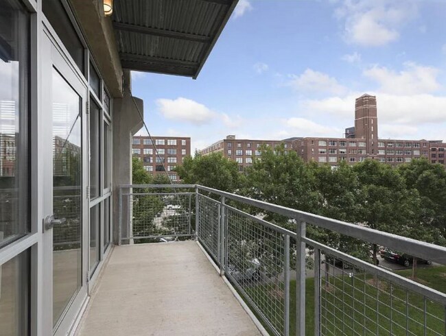 Foto del edificio - 749 N 3rd St