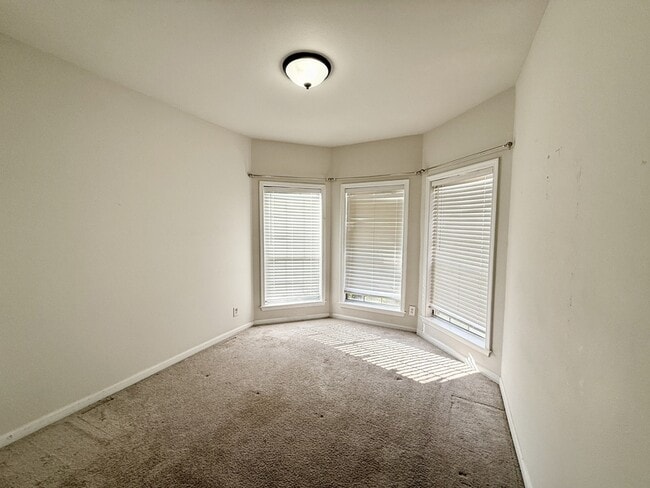 Building Photo - 3821 Branford Ct