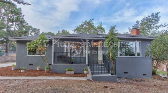 Building Photo - 1420 Munras Ave