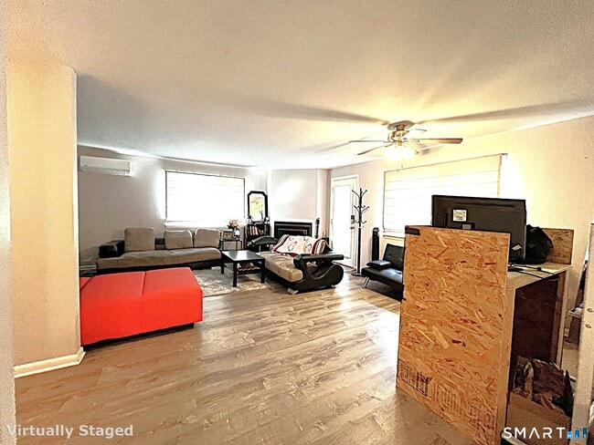 Photo - 59 Stone Pond Rd (Tolland, CT) Apartment