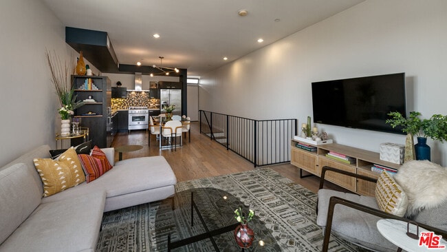 Building Photo - 751 N Fairfax Ave