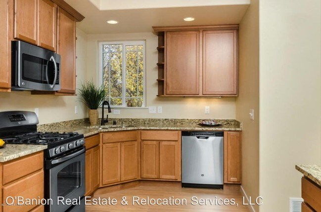 Foto del edificio - 2 br, 2.5 bath House - 237 Cook Inlet Loop