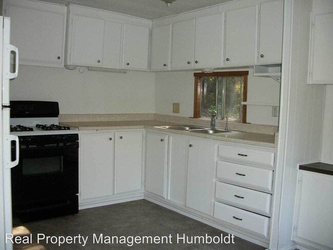 Foto del edificio - 1400 Black Creek Ln