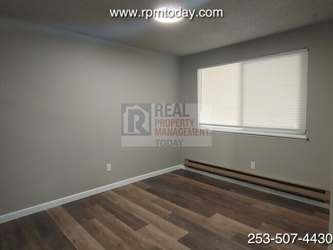 Foto del edificio - Remodeled 2 Bedroom Unit in Lacey!