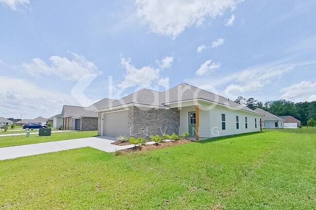 Foto del edificio - 22857 Monterey Ave