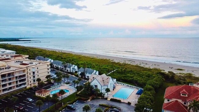 Building Photo - 516 Beach Park Ln