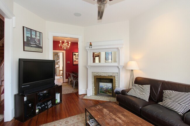 Foto del edificio - 74 U St NW