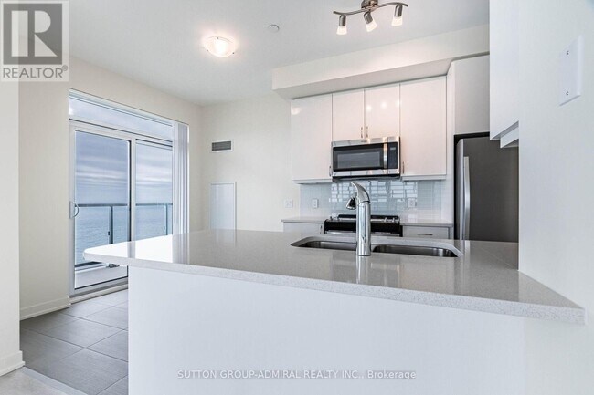 Photo du bâtiment - 38 Annie Craig Dr