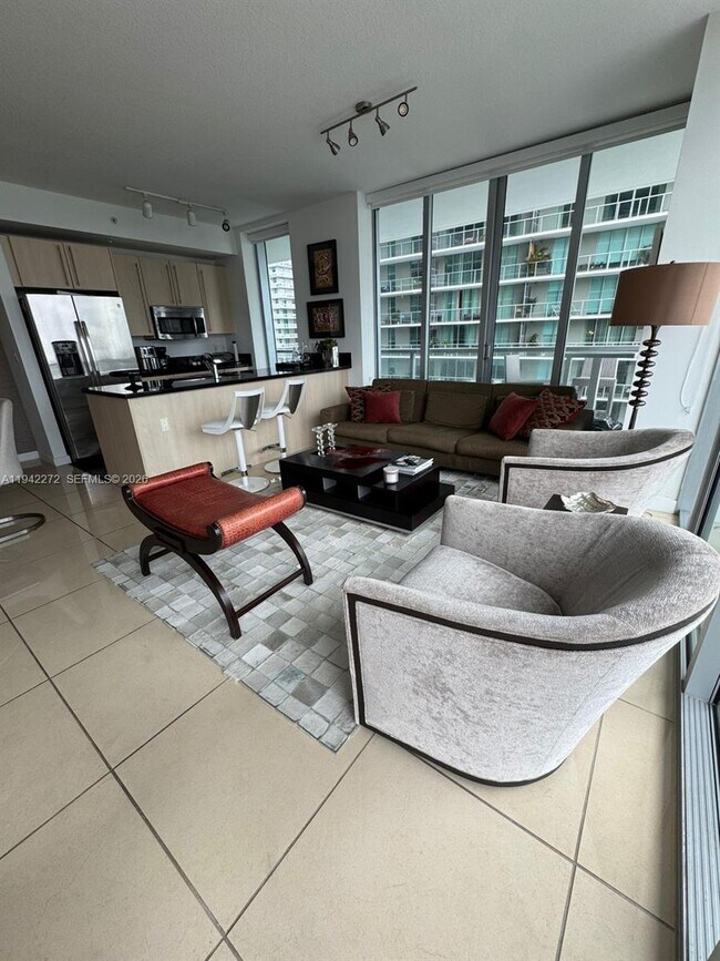 Foto del edificio - 1111 SW 1st Ave