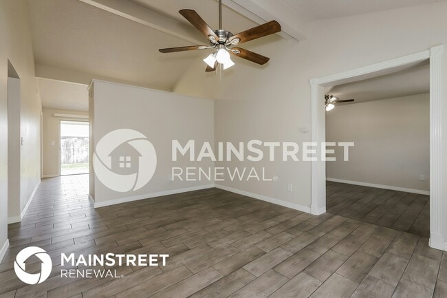 Building Photo - 1205 Windy Hill Dr