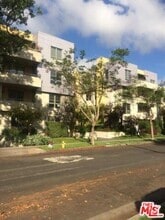 Building Photo - 1517 S Bentley Ave