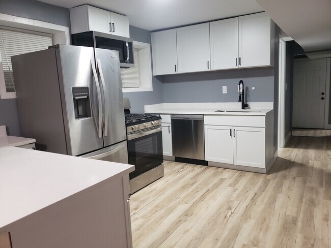 Foto del edificio - 3307 W Beach Ave