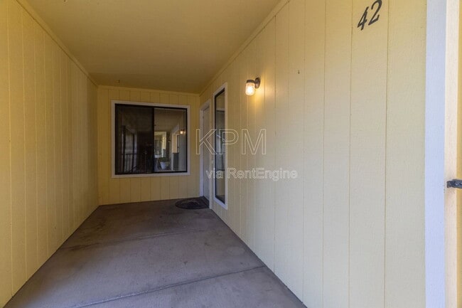 Building Photo - 1311 W Century Blvd