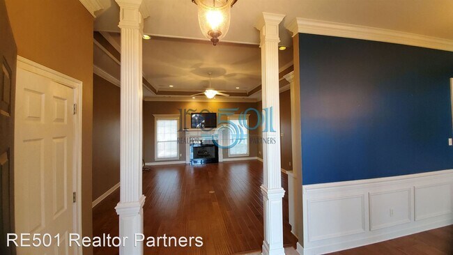 Building Photo - 3 br, 2 bath House - 19 Duquesne Drive