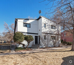 Building Photo - 2070 S Milwaukee St