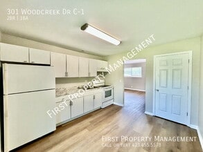 Building Photo - 301 Woodcreek Rd