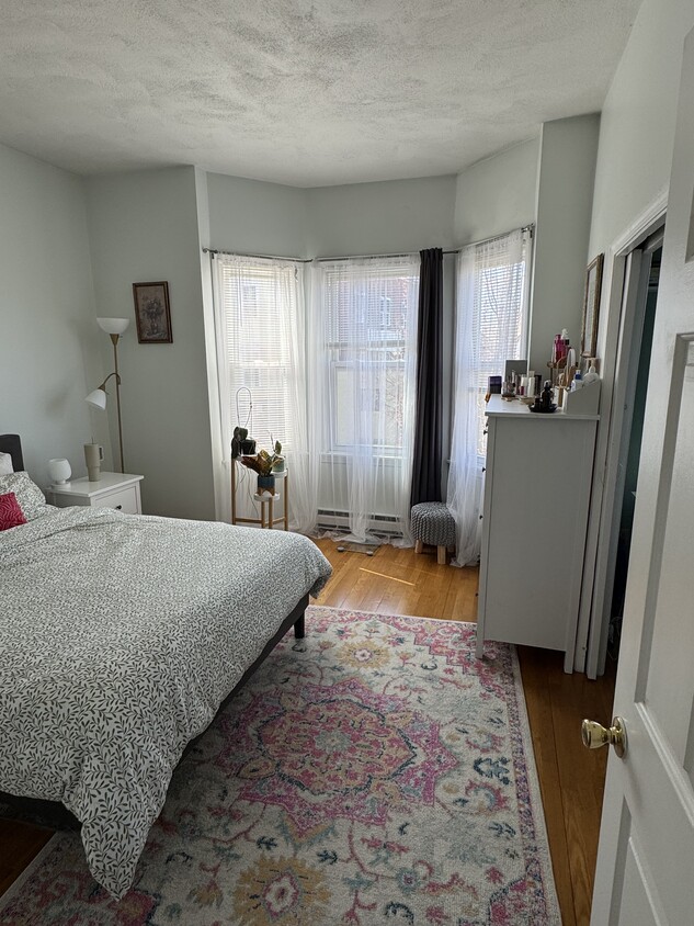 Primary Photo - 608 Dorchester Ave