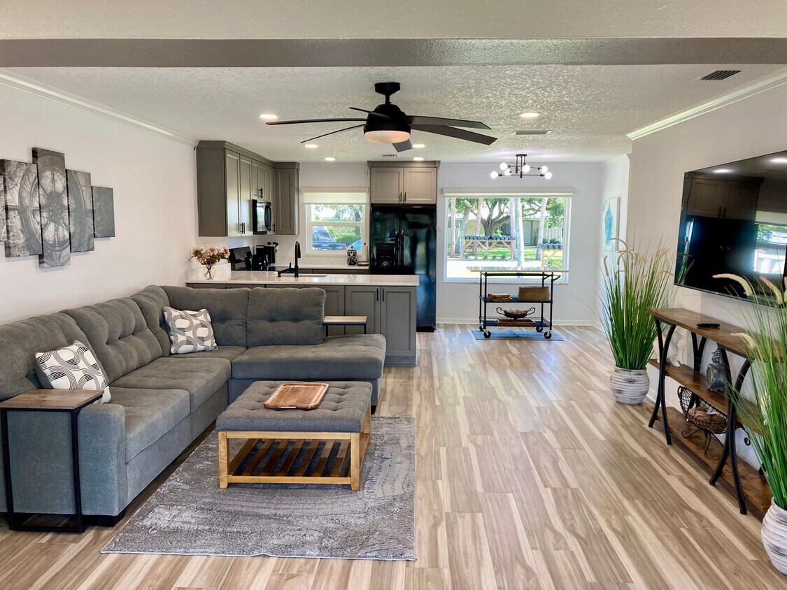 Primary Photo - Completely remodeled waterfront condo!