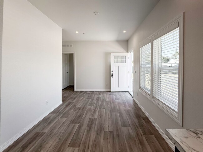 Foto del edificio - 26452 S San Jacinto St