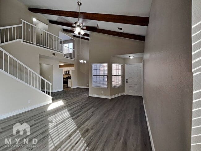 Foto del edificio - 6824 W Sheffield Dr