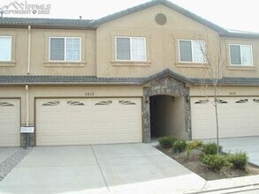Building Photo - 3815 Josephine Heights