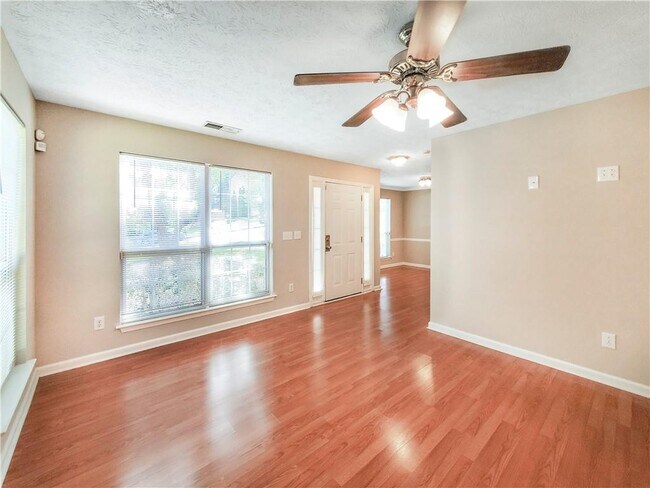 Foto del edificio - 6980 Chasewater Ln
