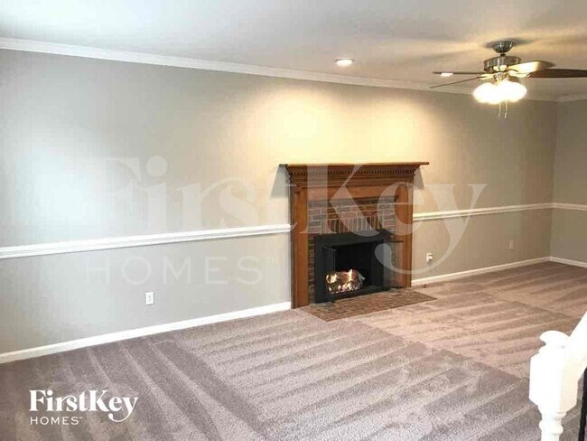 Foto del edificio - 3220 Ivy Creek Rd