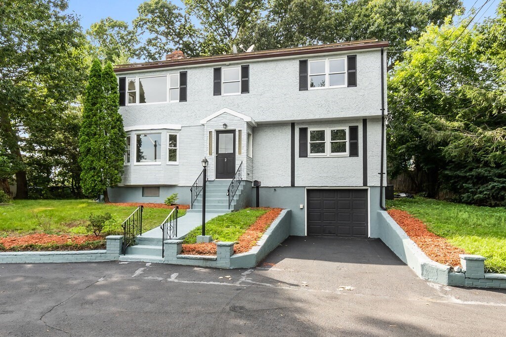 Foto principal - 2 Hillcrest St