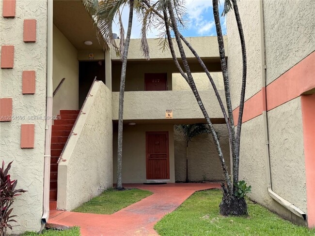Building Photo - 9390 W Flagler St