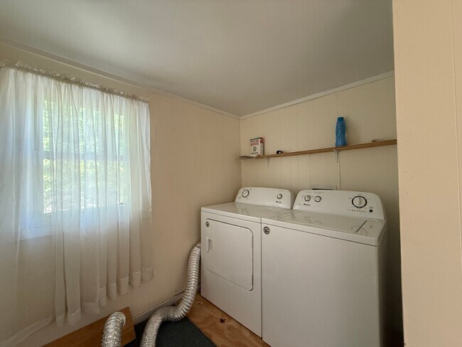 Foto del edificio - 399 Center St