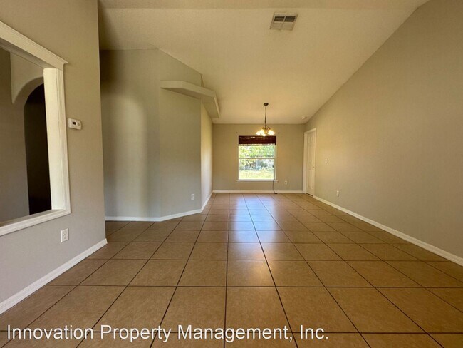 Building Photo - 4 br, 2 bath House - 421 Magpie Court