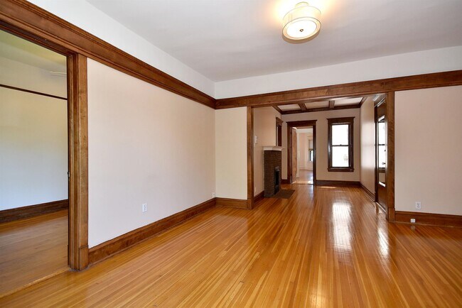 Foto del edificio - 324 S Ridgeland Ave
