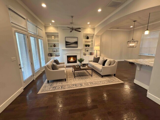 Foto del edificio - 5640 Larkin St