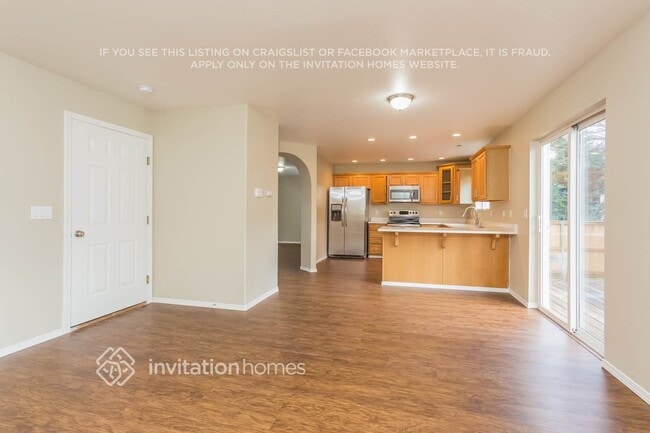 Building Photo - 7528 194th St Ct E