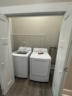 Laundry Room - 103 E Center St