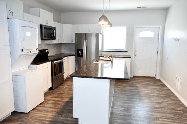 Photo - 2310 E St Vrain St Townhome