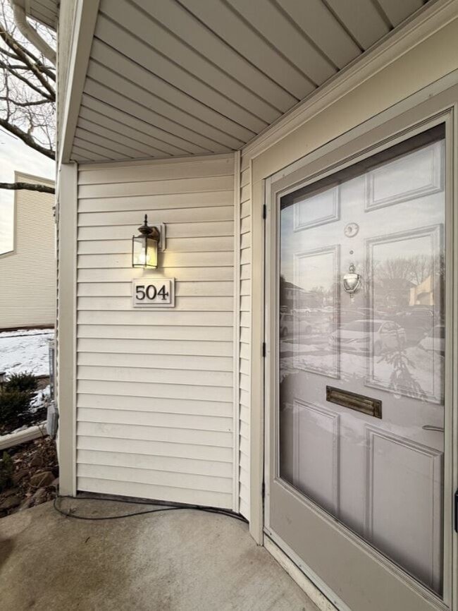 Foto del edificio - 504 Heritage Dr