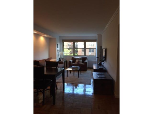 Foto del edificio - 10210 66th Rd